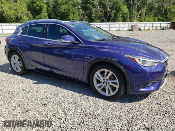 2018 Infiniti QX30 ESSENTIAL with VIN SJKCH5CP9JA045152, listed as a Copart auction lot 60647204 with 44,079 mi miles and Non Repairable. Bid and sale history available at carsss.com. Image 4.