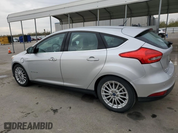 2015 Ford Focus Electric с VIN 1FADP3R4XFL317737, выставлен на аукционе Copart как лот 84839504 с пробегом 71 692 миль миль и Чистый • Clean title. История ставок и продаж доступна на DreamBid. Изображение 2.