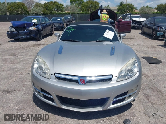 2008 Saturn Sky z VIN 1G8MC35BX8Y128872, wystawiony jako IAAI lot #42152153 z przebiegiem 62 022 mil mil oraz . Historia ofert i sprzedaży dostępna na DreamBid. Obrazek 12.