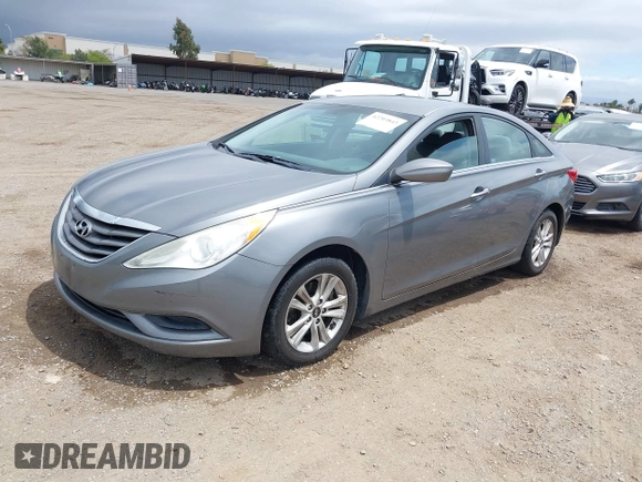 2013 Hyundai Sonata GLS with VIN 5NPEB4AC6DH743528, listed as a IAAI auction lot 42203843 with 151,427 mi miles and . Bid and sale history available at carsss.com. Image 2.