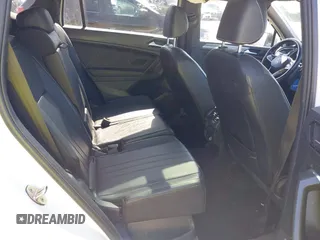 2022 Volkswagen Tiguan SE R-Line Black z VIN 3VV8B7AX4NM027208, wystawiony jako IAAI lot #41729385 z przebiegiem 51 274 mil mil oraz . Historia ofert i sprzedaży dostępna na DreamBid. Obrazek 8.