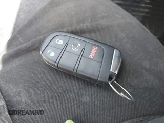 2018 Jeep Renegade Latitude z VIN ZACCJBBB9JPG80030, wystawiony jako IAAI lot #42110438 z przebiegiem 59 512 mil mil oraz . Historia ofert i sprzedaży dostępna na DreamBid. Obrazek 11.