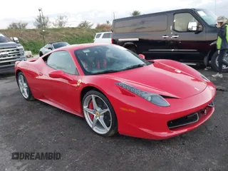 2011 Ferrari 458 Italia z VIN ZFF67NFA4B0179652, wystawiony jako IAAI lot #40499917 z przebiegiem Nie podano mil oraz . Historia ofert i sprzedaży dostępna na DreamBid. Obrazek 1.