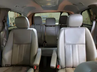 2014 Chrysler Town & Country Touring L z VIN 2C4RC1CG9ER464639, wystawiony jako Copart lot #60849185 z przebiegiem 87 217 mil mil oraz Szkoda całkowita • Salvage title. Historia ofert i sprzedaży dostępna na DreamBid. Obrazek 10.