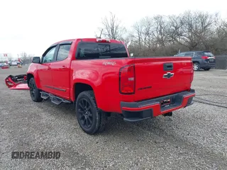 2020 Chevrolet Colorado 4WD LT with VIN 1GCGTCEN0L1211032, listed as a IAAI auction lot 41855549 with 51,465 mi miles and . Bid and sale history available at DreamBid. Image 3.