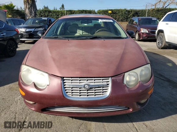 2000 Chrysler 300M M z VIN 2C3HE66G3YH439314, wystawiony jako Copart lot #46734665 z przebiegiem 146 074 mil mil oraz Czysty tytuł • Clean title. Historia ofert i sprzedaży dostępna na DreamBid. Obrazek 5.