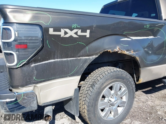 2009 Ford F-150 XL с VIN 1FTPW14V49FA98033, выставлен на аукционе IAAI как лот 41822035 с пробегом 209 727 миль миль и . История ставок и продаж доступна на DreamBid. Изображение 6.
