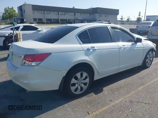 2008 Honda Accord EX-L z VIN 1HGCP36828A036920, wystawiony jako IAAI lot #42238964 z przebiegiem 162 440 mil mil oraz . Historia ofert i sprzedaży dostępna na DreamBid. Obrazek 4.