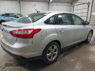 2013 Ford Focus SE z VIN 1FADP3F26DL232202, wystawiony jako IAAI lot #42713387 z przebiegiem 91 035 mil mil oraz . Historia ofert i sprzedaży dostępna na DreamBid. Obrazek 4.