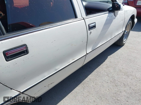 1992 Chevrolet Caprice with VIN 1G1BL53E2NR124884, listed as a IAAI auction lot 42020457 with 346,673 mi miles and . Bid and sale history available at DreamBid. Image 12.