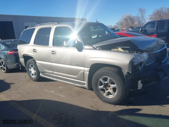 2003 GMC Yukon Denali with VIN 1GKEK63U63J288854, listed as a IAAI auction lot 41680737 with 1 mi miles. Bid and sale history available at carsss.com. Image 1.