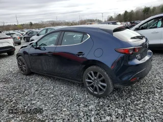 2021 Mazda 3 Select with VIN JM1BPBKL4M1403678, listed as a Copart auction lot 52565435 with 34,520 mi miles and Salvage title. Bid and sale history available at DreamBid. Image 2.