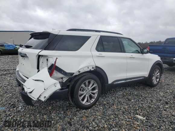 2024 Ford Explorer XLT with VIN 1FMSK7DH0RGA83277, listed as a Copart auction lot 47961435 with 7,448 mi miles and Salvage Title. Bid and sale history available at carsss.com. Image 3.