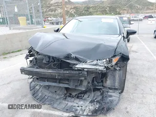 2013 Lexus ES 250 с VIN JTHBK1GGXD2037660, выставлен на аукционе IAAI как лот 42043007 с пробегом 100 666 миль миль и . История ставок и продаж доступна на DreamBid. Изображение 12.