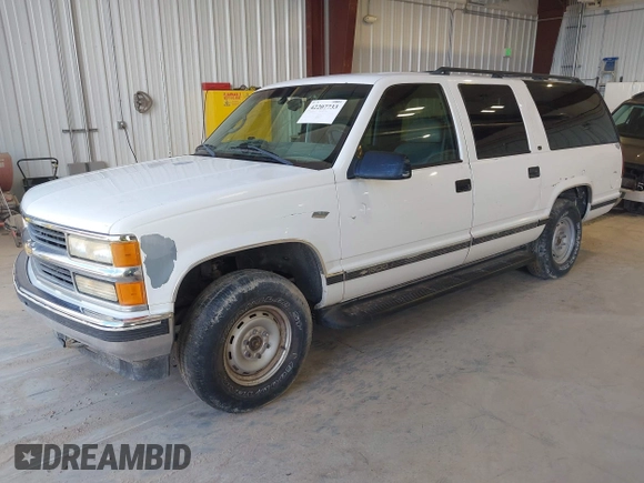 1999 Chevrolet Suburban with VIN 3GNFK16RXXG251900, listed as a IAAI auction lot 42207733 with 224,819 mi miles and . Bid and sale history available at DreamBid. Image 2.