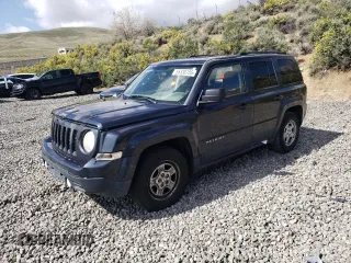 2014 Jeep Patriot Sport z VIN 1C4NJPBB3ED793868, wystawiony jako Copart lot #55330705 z przebiegiem Nie podano mil oraz Szkoda całkowita • Salvage title. Historia ofert i sprzedaży dostępna na DreamBid. Obrazek 1.