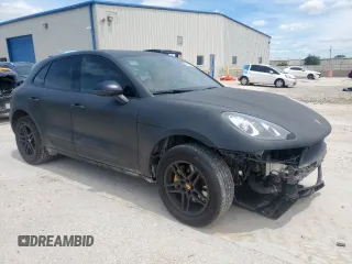 2017 Porsche Macan with VIN WP1AA2A5XHLB81267, listed as a Copart auction lot 56002305 with 72,202 mi miles and Salvage title. Bid and sale history available at DreamBid. Image 4.