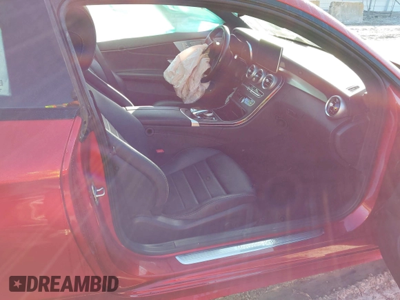 2018 Mercedes-Benz C 300 z VIN WDDWJ4KB9JF693250, wystawiony jako IAAI lot #41444482 z przebiegiem Nie podano mil oraz . Historia ofert i sprzedaży dostępna na DreamBid. Obrazek 5.