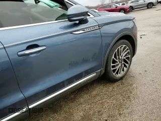 2019 Lincoln Nautilus Reserve z VIN 2LMPJ6LP0KBL37275, wystawiony jako Copart lot #44148675 z przebiegiem 94 814 mil mil oraz Szkoda całkowita • Salvage title. Historia ofert i sprzedaży dostępna na DreamBid. Obrazek 14.