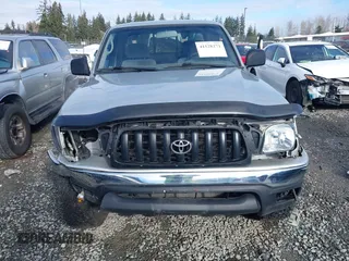 2003 Toyota Tacoma with VIN 5TEWN72NX3Z267678, listed as a IAAI auction lot 41528271 with 190,914 mi miles. Bid and sale history available at carsss.com. Image 13.