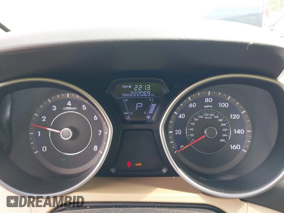2011 Hyundai Elantra GLS with VIN 5NPDH4AE3BH033821, listed as a IAAI auction lot 42034422 with 222,069 mi miles. Bid and sale history available at carsss.com. Image 7.