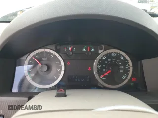 2011 Ford Escape Hybrid z VIN 1FMCU5K39BKA88197, wystawiony jako Copart lot #50896195 z przebiegiem 186 007 mil mil oraz Czysty tytuł • Clean title. Historia ofert i sprzedaży dostępna na DreamBid. Obrazek 9.