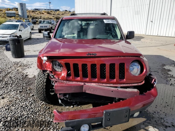 2015 Jeep Patriot Sport z VIN 1C4NJRBB1FD438842, wystawiony jako Copart lot #74477834 z przebiegiem 57 229 mil mil oraz Szkoda całkowita • Salvage title. Historia ofert i sprzedaży dostępna na DreamBid. Obrazek 5.