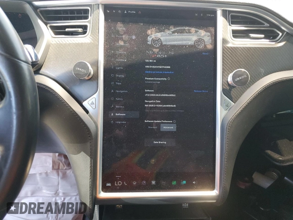 2014 Tesla Model S 60 z VIN 5YJSA1H11EFP43395, wystawiony jako Copart lot #54653845 z przebiegiem 120 180 mil mil oraz Szkoda całkowita • Salvage title. Historia ofert i sprzedaży dostępna na DreamBid. Obrazek 9.