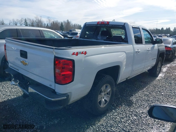 2018 Chevrolet Silverado 1500 LT with VIN 1GCVKREC6JZ266420, listed as a IAAI auction lot 41660687 with 86,656 mi miles. Bid and sale history available at carsss.com. Image 4.