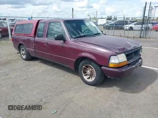 1999 Ford Ranger XL with VIN 1FTYR14V8XPA36038, listed as a IAAI auction lot 41923742 with 224,575 mi miles. Bid and sale history available at carsss.com. Image 1.