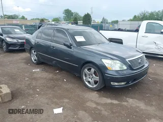 2004 Lexus LS 430 z VIN JTHBN36F740144656, wystawiony jako IAAI lot #42256028 z przebiegiem Nie podano mil oraz . Historia ofert i sprzedaży dostępna na DreamBid. Obrazek 1.