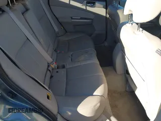 2010 Subaru Forester X Limited с VIN JF2SH6DC7AH724104, выставлен на аукционе IAAI как лот 41253857 с пробегом 109 532 миль миль и . История ставок и продаж доступна на DreamBid. Изображение 8.