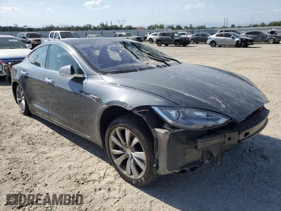 2014 Tesla Model S 60 с VIN 5YJSA1H15EFP49412, выставлен на аукционе Copart как лот 60476835 с пробегом 96 202 миль миль и Списание • Salvage title. История ставок и продаж доступна на DreamBid. Изображение 4.