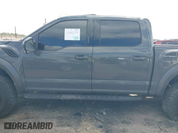 2020 Ford F-150 Raptor with VIN 1FTFW1RG4LFA37620, listed as a IAAI auction lot 41483733 with 61,081 mi miles and . Bid and sale history available at carsss.com. Image 14.