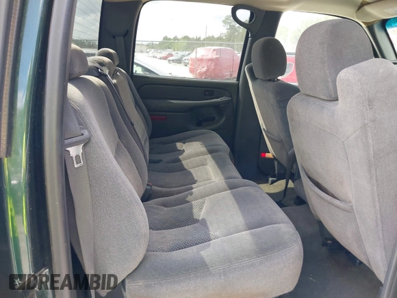 2005 Chevrolet Silverado 1500 LS with VIN 2GCEC13T351325486, listed as a IAAI auction lot 42099314 with 225,697 mi miles. Bid and sale history available at carsss.com. Image 8.