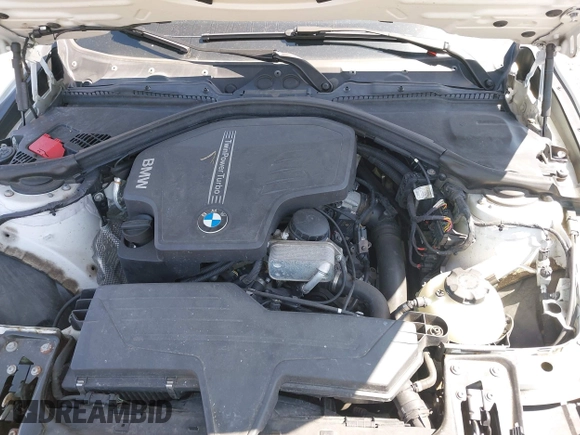 2013 BMW 3 Series 328i xDrive with VIN WBA3B5G53DNP40542, listed as a IAAI auction lot 42054817 with 70,924 mi miles and . Bid and sale history available at DreamBid. Image 10.