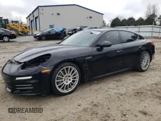 2015 Porsche Panamera 4 с VIN WP0AA2A76FL001864, выставлен на аукционе Copart как лот 40833453 с пробегом 71 740 миль миль и . История ставок и продаж доступна на DreamBid. Изображение 1.