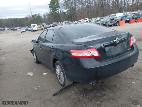 2011 Toyota Camry LE with VIN 4T1BK3EK9BU119560, listed as a IAAI auction lot 41720635 with 199,176 mi miles. Bid and sale history available at carsss.com. Image 3.