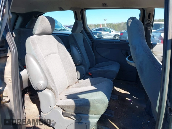 2005 Dodge Caravan SE z VIN 1D4GP24R65B252154, wystawiony jako IAAI lot #41652464 z przebiegiem 336 873 mil mil oraz . Historia ofert i sprzedaży dostępna na DreamBid. Obrazek 8.