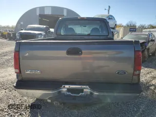 2005 Ford F-250 XL with VIN 1FTNX20575EC72208, listed as a Copart auction lot 80670874 with 215,484 mi miles and Salvage title. Bid and sale history available at DreamBid. Image 6.