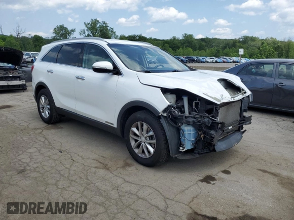 2017 Kia Sorento LX with VIN 5XYPGDA50HG235029, listed as a Copart auction lot 61143815 with 63,864 mi miles and Salvage title. Bid and sale history available at DreamBid. Image 4.