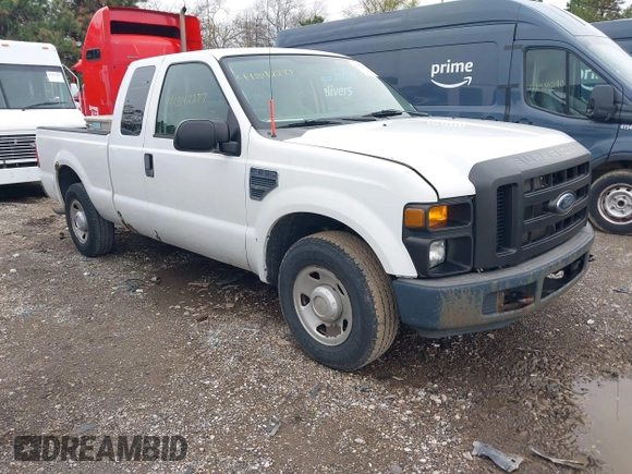 2008 Ford Super Duty F-250 SRW XL with VIN 1FTNX20568EE42238, listed as a IAAI auction lot 41842277 with 180,699 mi miles. Bid and sale history available at carsss.com. Image 6.