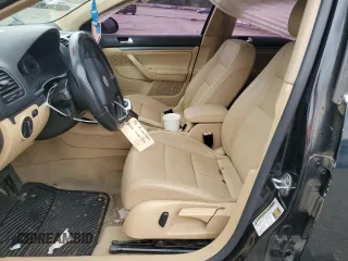 2007 Volkswagen Jetta Wolfsburg Edition z VIN 3VWEF71K67M061788, wystawiony jako Copart lot #57208365 z przebiegiem 184 055 mil mil oraz Szkoda całkowita • Salvage title. Historia ofert i sprzedaży dostępna na DreamBid. Obrazek 7.
