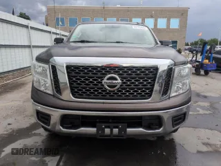 2017 Nissan Titan S z VIN 1N6AA1CJ2HN553031, wystawiony jako Copart lot #59764065 z przebiegiem 148 012 mil mil oraz Szkoda całkowita • Salvage title. Historia ofert i sprzedaży dostępna na DreamBid. Obrazek 5.