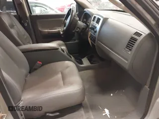 2005 Dodge Dakota Laramie with VIN 1D7HW58N75S188127, listed as a IAAI auction lot 41209206 with 117,480 mi miles and . Bid and sale history available at DreamBid. Image 5.