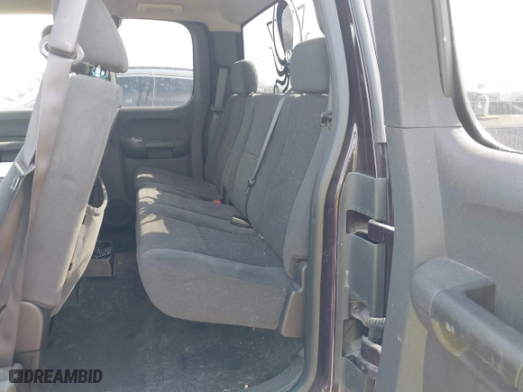 2008 Chevrolet Silverado 1500 LT w/1LT with VIN 2GCEC19J981145682, listed as a IAAI auction lot 41511150 with 142,290 mi miles. Bid and sale history available at carsss.com. Image 8.