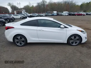 2014 Hyundai Elantra z VIN KMHDH6AH7EU025555, wystawiony jako IAAI lot #42080211 z przebiegiem 95 333 mil mil oraz . Historia ofert i sprzedaży dostępna na DreamBid. Obrazek 13.