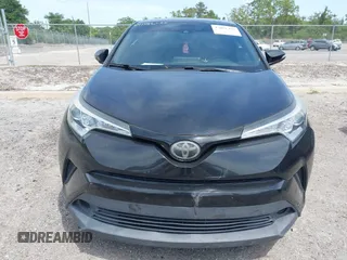 2018 Toyota C-HR XLE with VIN NMTKHMBX0JR008423, listed as a IAAI auction lot 42091445 with 124,811 mi miles. Bid and sale history available at carsss.com. Image 12.