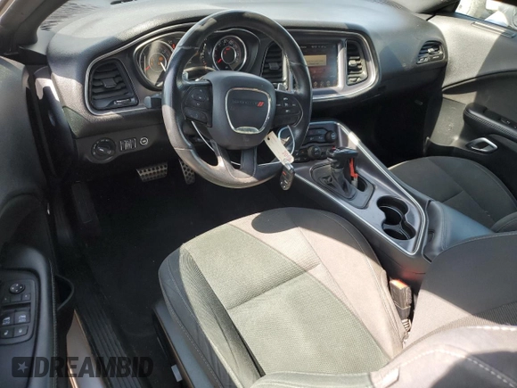 2016 Dodge Challenger R/T Plus with VIN 2C3CDZBT8GH101892, listed as a Copart auction lot 62171595 with 195,533 mi miles and Salvage title. Bid and sale history available at DreamBid. Image 8.