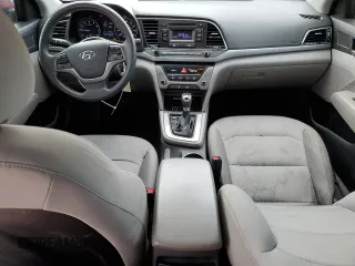 2017 Hyundai Elantra SE z VIN 5NPD74LF8HH176491, wystawiony jako Copart lot #54409405 z przebiegiem 170 949 mil mil oraz Szkoda całkowita • Salvage title. Historia ofert i sprzedaży dostępna na DreamBid. Obrazek 8.